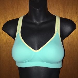 “VS PINK YOGA” Racerback Sports Bra (like new condition)!